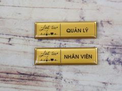 Làm bảng tên nhân viên tưởng không khó nhưng lại khó không tưởng