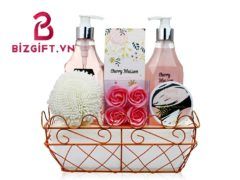 Combo tắm quý bà sành điệu: 10+ sản phẩm dưỡng da cao cấp kéo dài thanh xuân